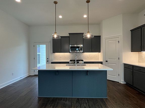 3rd image of 10469 Highcrest Dr Lot 41