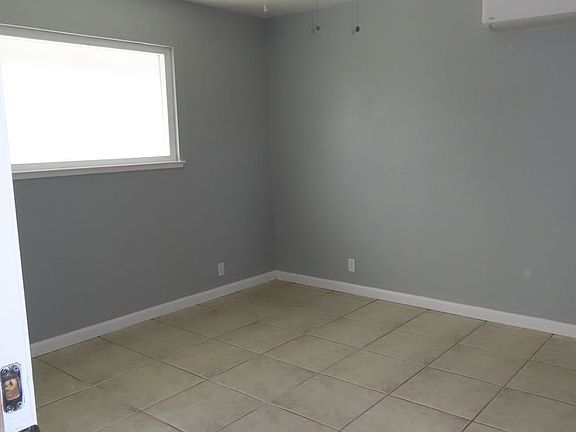 4th image of 4248 Oterol Ct APT B