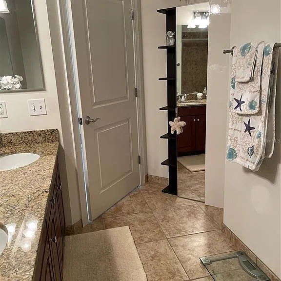 628 Cleveland St #1002 — Photo 23