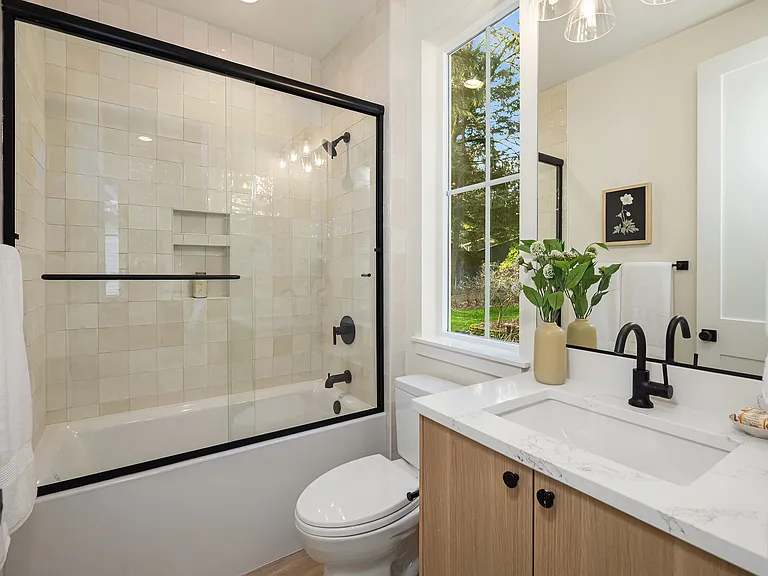 11810 NE 103rd Pl — Photo 19