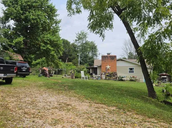 16898 Farm Road 2260, Eagle Rock, MO 65641