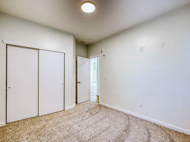 903 Dewsbury Way — Photo 35