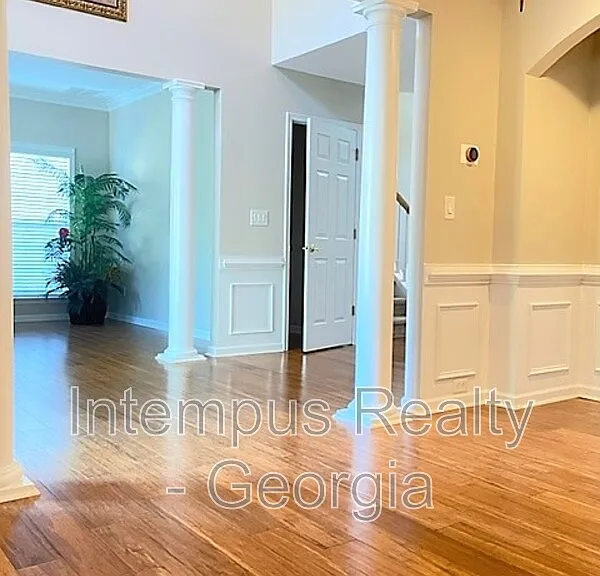 585 Gran Heritage Way — Photo 8