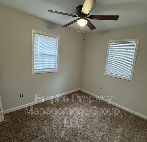 103 Yorkshire Dr — Photo 6