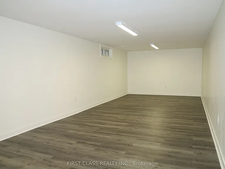 4 Meridene Cres E — Photo 22