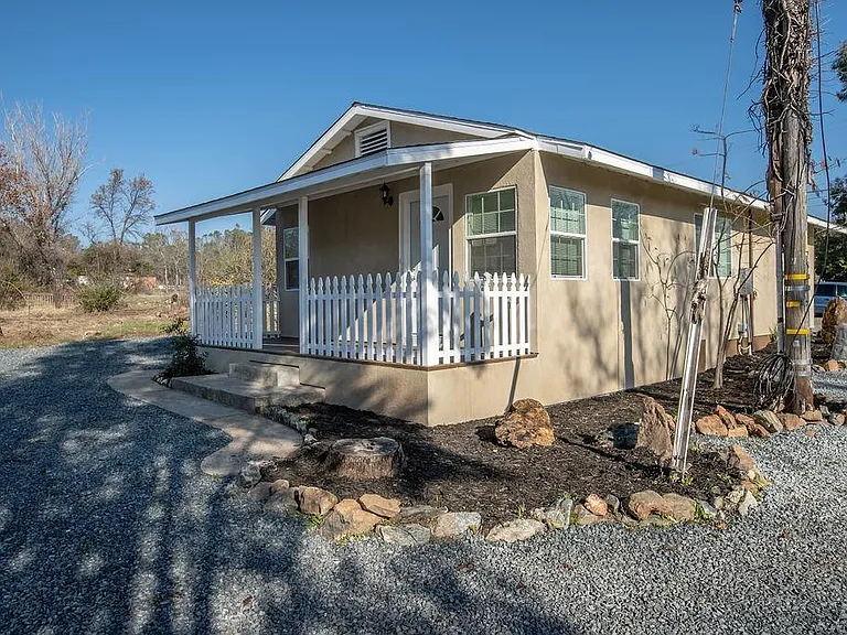 4555 Paradise Ln — Photo 1