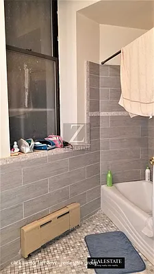 Rented by ZealEstate Group Inc | media 41