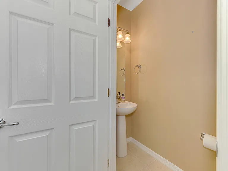 3810 82nd Avenue Cir E #102 — Photo 43