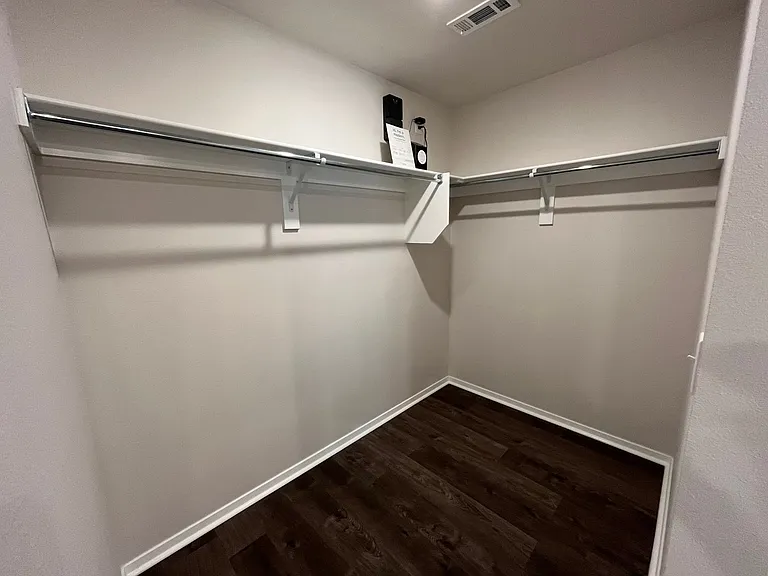 2620 Chittick St — Photo 18