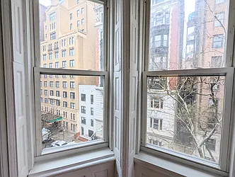 Rented by Manhattan Spaces