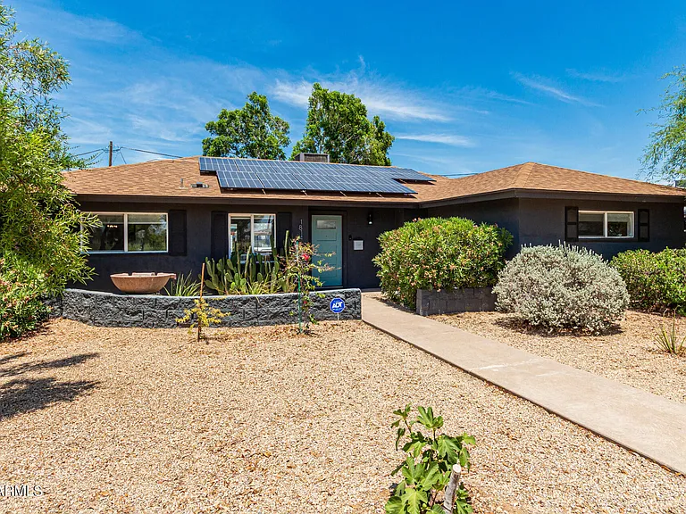 1814 W Thomas Rd — Photo 1
