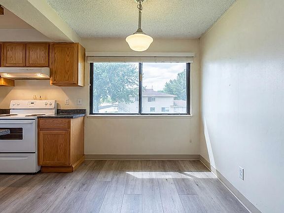 4th image of 800 Jamaica Ave APT 4