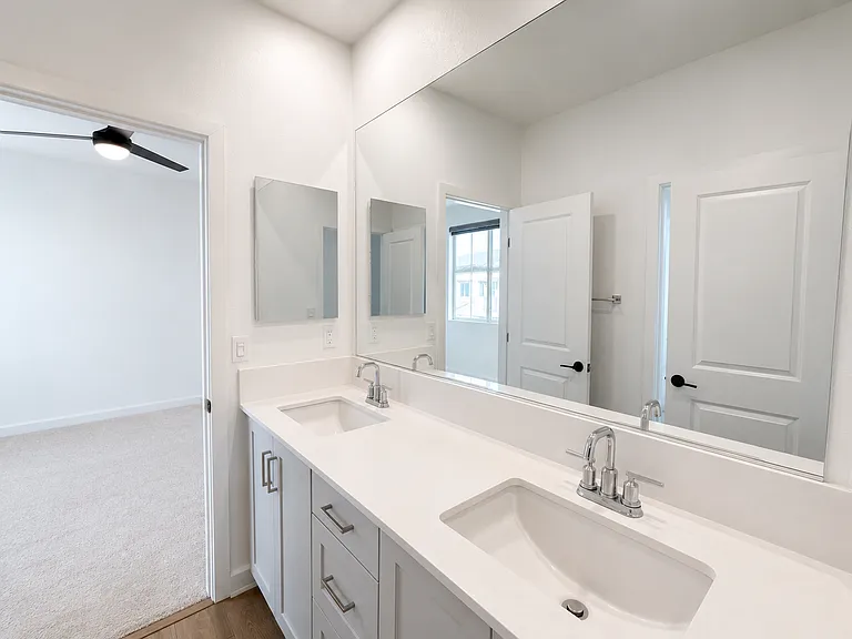 586 Gateway Ln — Photo 28