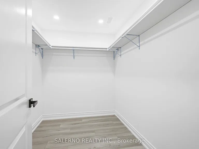 10 Virtue Cres #LOWER — Photo 19