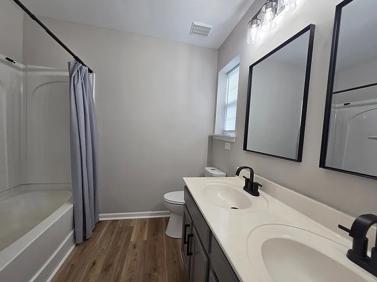 109 Delargy Cir — Photo 6