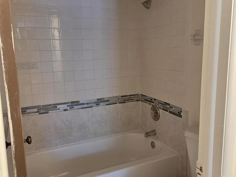 3750 Inverrary Dr #2C — Photo 11
