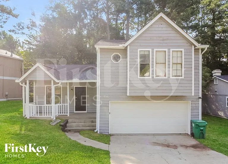 5211 Scarbrough Ln — Photo 1