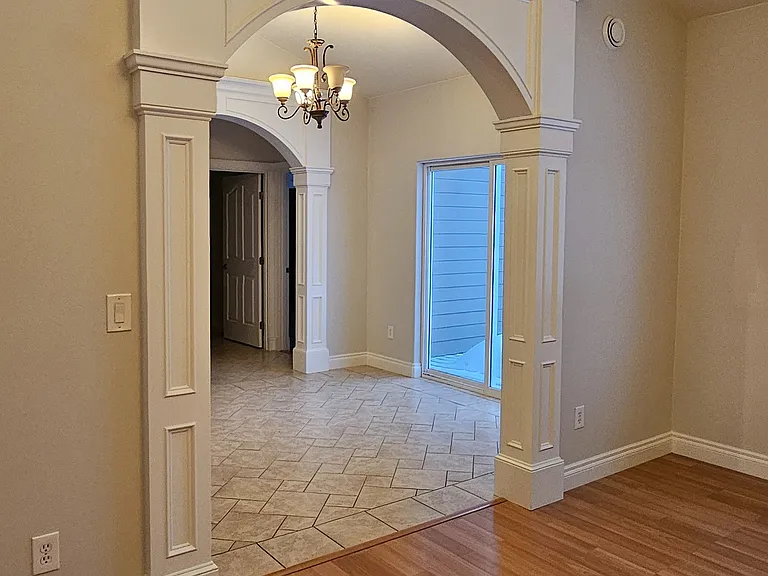 1480 S Kittiwake St — Photo 5