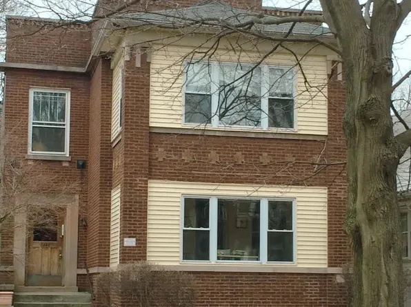 6535 N Bosworth Ave, Chicago, IL 60626