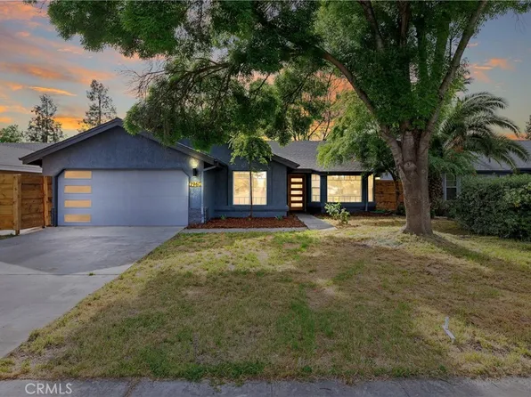 1967 N Ventura Ave, Farmersville, CA 93223