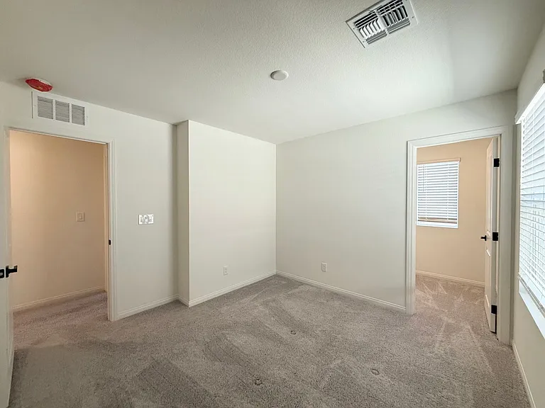 3045 Foxtail Hollow Ave — Photo 22