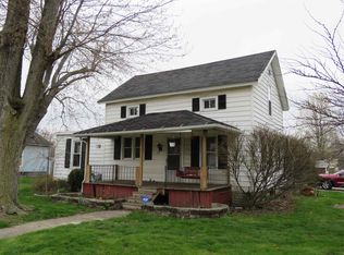 702 W Walnut St, Nappanee, IN 46550