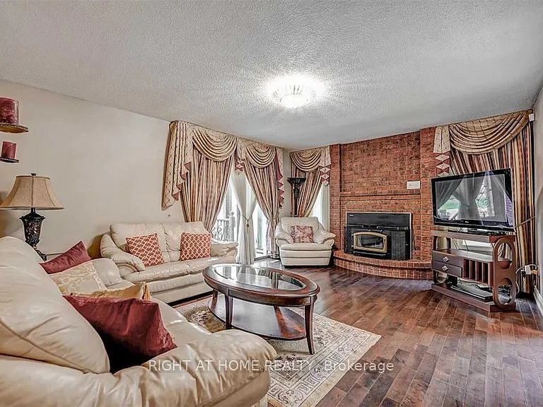 4326 Bridlepath Trl — Photo 11