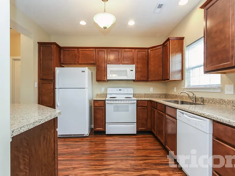 5609 Lipizzan Ln — Photo 4