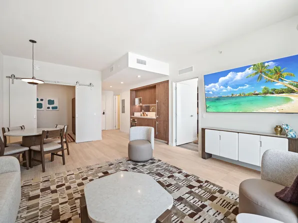 1611 SW 2nd Avenue #702, Miami, FL 33129