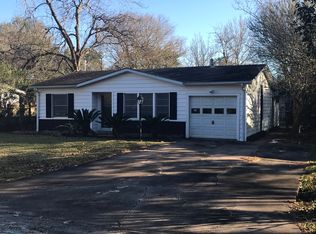 505 Bluebonnet Dr, La Marque, TX 77568