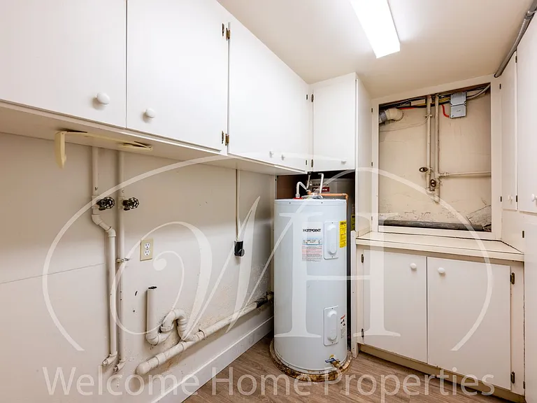 427 SW Bade Ave — Photo 21