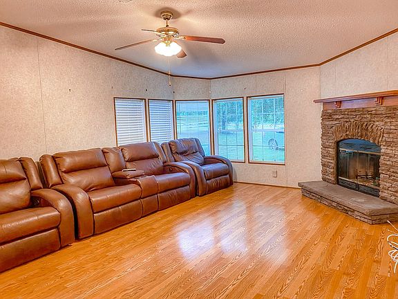 5th image of 6411 NW 105th Ct