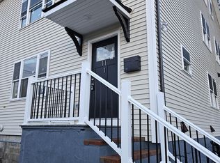 11 Waverly Pl #2, Melrose, MA 02176