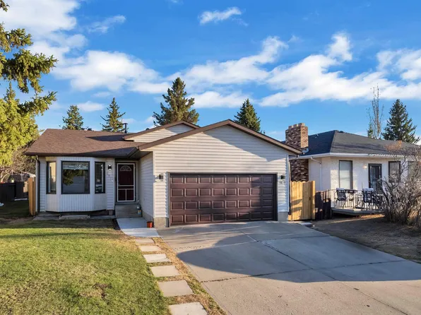 4819 30th Ave NW, Edmonton, AB T6L 4R4
