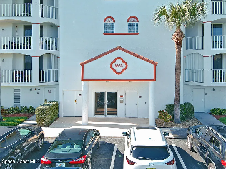 8922 Laguna Ln #201 — Photo 47
