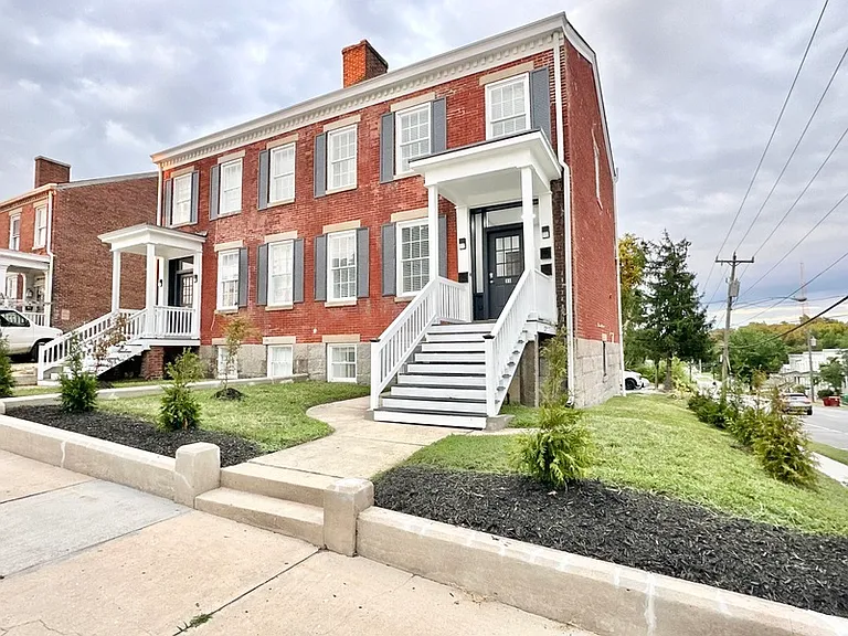 31 S Jefferson St #B — Photo 9
