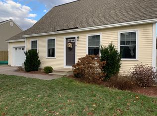 9 Winslow Ct, Pepperell, MA 01463