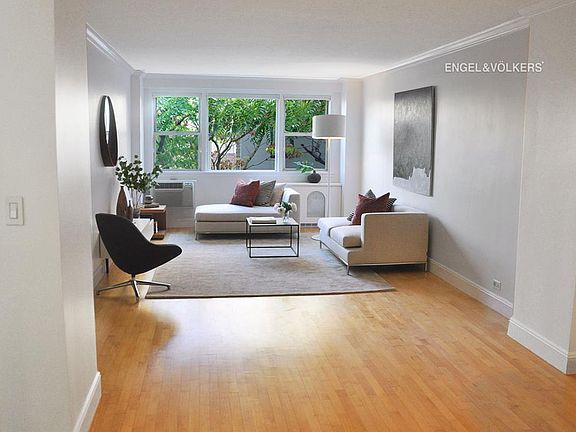 2nd image of 111 3rd Ave APT 6E
