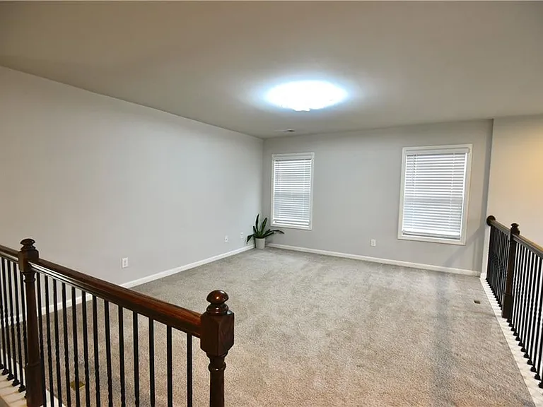 4358 Mantova Dr — Photo 17