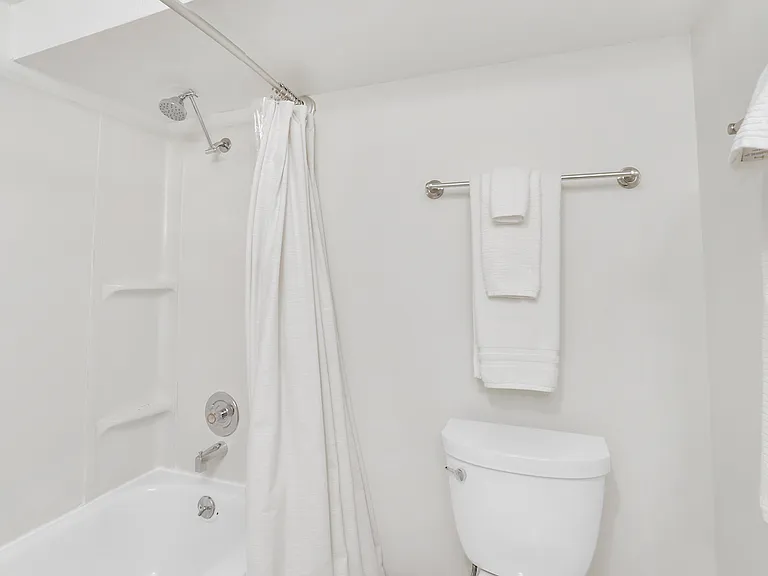 1164 Raymond Ave — Photo 75