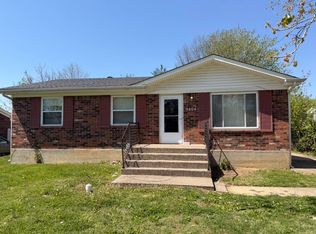 9404 Balance Ln, Fairdale, KY 40118