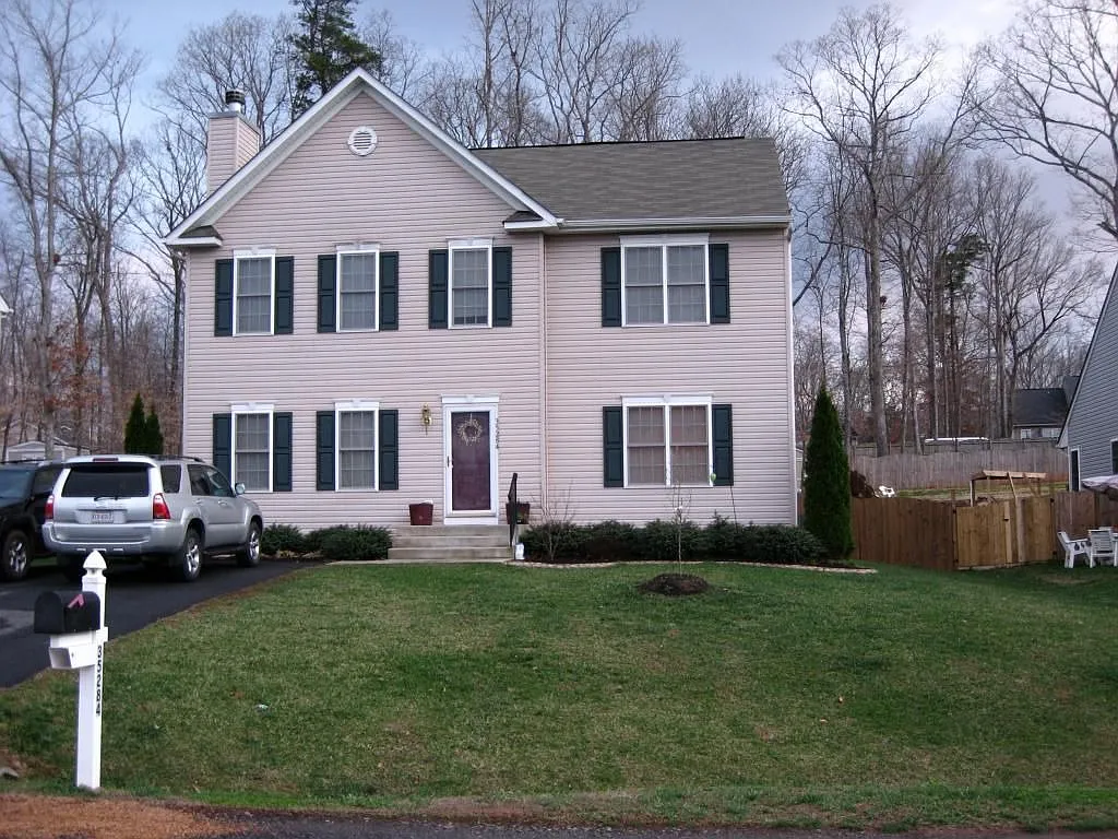 35284 Gosling Ln photo 1