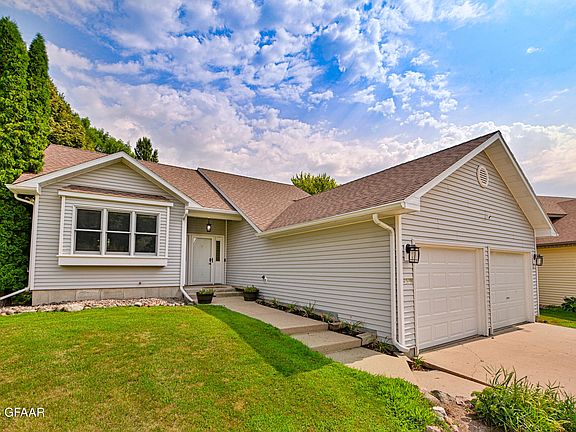 3rd image of 4519 Homestead Cir