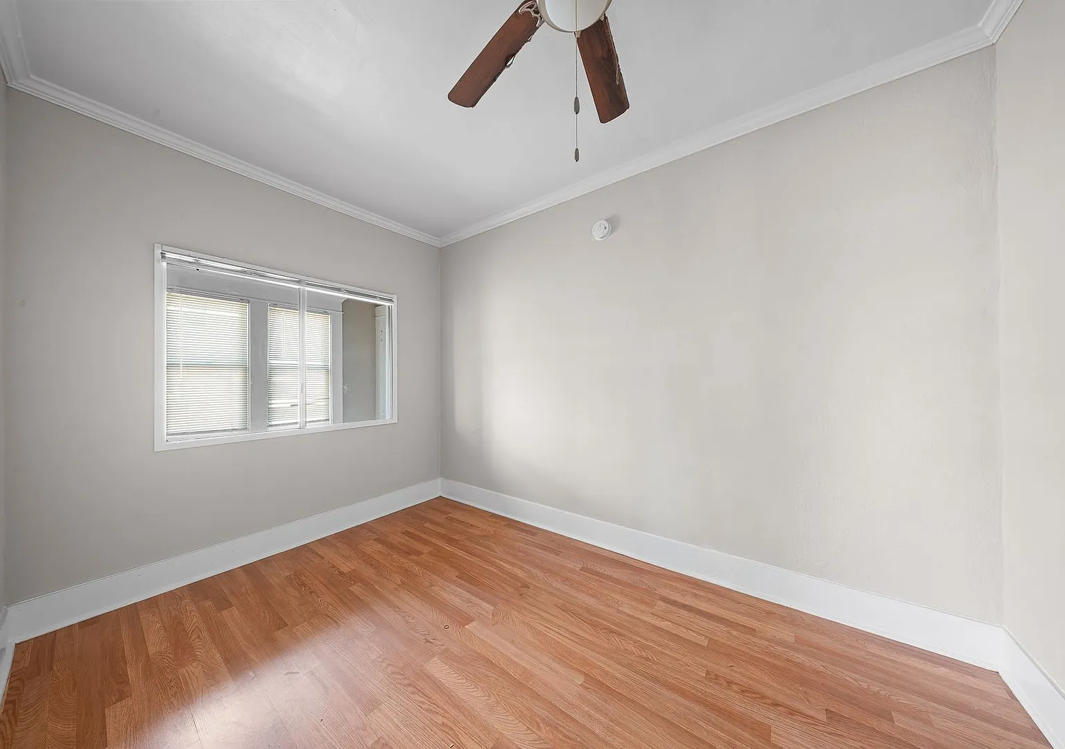 278 Falcon Ave. — Photo 4