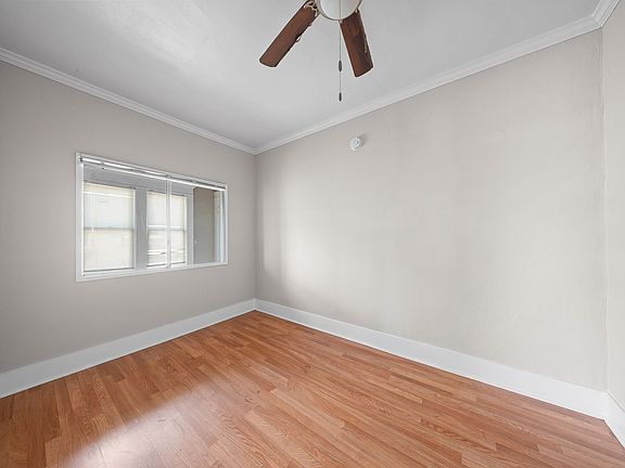 4th image of 278 Falcon Ave APT 3