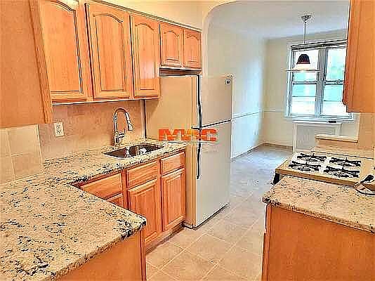 3rd image of 30-50 42nd St #3FR