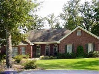 5th image of 799 Red Oak Ln