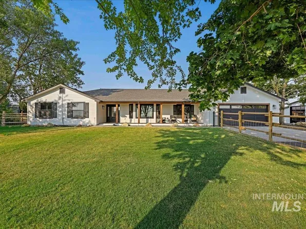 10040 W Star Acres Dr, Star, ID 83669