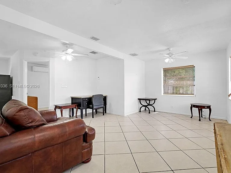 2415 Pierce St #- — Photo 37