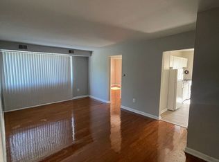 5100 B St SE #304, Washington, DC 20019